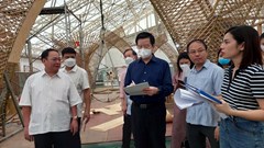 Phó Thủ tướng kiểm tra tiến độ thi công tại Triển lãm Thành tựu đất nước 