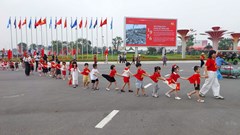 Trẻ em có được nhận quà tặng 100.000 đồng dịp Đại lễ không?