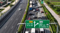 Cục CSGT kiến nghị không nên trồng cây xanh tại dải phân cách giữa cao tốc, các nước khác ra sao?