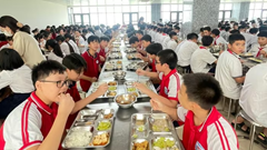 Xử lý trách nhiệm hiệu trưởng nếu để xảy ra vi phạm bữa ăn bán trú