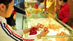 Vàng nhẫn mỗi ngày một giá, vượt mốc 150 triệu/lượng: Dự báo về kịch bản sắp tới ra sao?