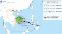 Bão số 15: Đổi hướng liên tục, diễn biến khó lường