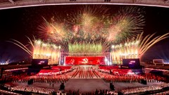 Từ Phú Quốc, Đà Nẵng, Sun Group mang cả bầu trời pháo hoa đỉnh cao ra Thủ đô