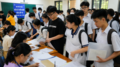Đang phúc khảo điểm lớp 10, thí sinh có cần xác nhận nhập học?