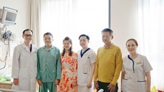 Loại bỏ khối u não 8cm, bệnh nhân Campuchia tự đi lại chỉ sau 2 ngày phẫu thuật
