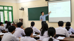 Có điểm sàn các ngành sư phạm, sức khỏe, pháp luật: Thí sinh điều chỉnh nguyện vọng thế nào?
