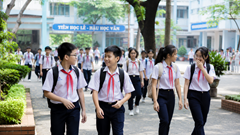 6 trường công Hà Nội thu học phí riêng, cao nhất 4,5 triệu đồng/tháng: Phụ huynh phải đóng thêm gì?