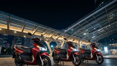 Sau giờ làm, những trang bị nào trên VinFast Kinet trở nên hữu ích?