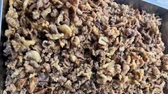 Sau tranh cãi “tóp mỡ”, suất ăn 40.000 đồng được xác định chưa bảo đảm định lượng