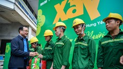 Trao tặng 2.600 phần quà Tết cho công nhân tại Hưng Yên