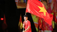 Duy Mạnh, Hai Long tái hiện những khoảnh khắc lịch sử trên sân Mỹ Đình