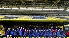 HLV đội U17 Borussia Dortmund khen ngợi cầu thủ U17 nữ Việt Nam