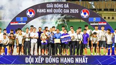 Trẻ Hà Nội, Huế đoạt vé thăng hạng