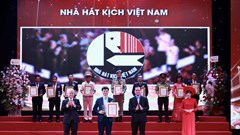 Đem nghệ thuật truyền cảm hứng, tạo động lực cho xã hội