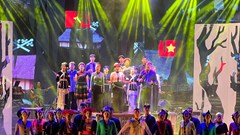 Cơ hội để thưởng thức vở nhạc kịch “Đi về phía Mặt trời”