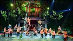 Chương trình biểu diễn nghệ thuật thực cảnh “Việt Nam – Huyền sử diễn ca: Thăng Long - Tứ Trấn“