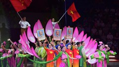 Những màn trình diễn ấn tượng của chương trình nghệ thuật xiếc “Sen”