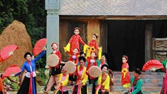 Khán giả ấn tượng với chương trình nghệ thuật khai mạc Lễ hội sắc vàng Tam Cốc