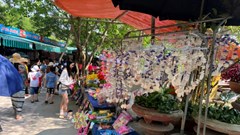 Sầm Sơn: Xử lý nghiêm ki-ốt, hàng quán tại các điểm di tích không đảm bảo điều kiện kinh doanh du lịch