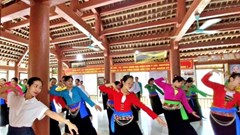 Tập huấn bảo tồn dân ca, dân vũ dân tộc Mường gắn với du lịch cộng đồng