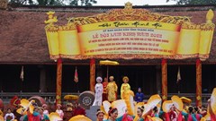 Tiếp tục xây dựng và phát triển toàn diện văn hóa, con người Thanh Hóa trong thời kỳ mới