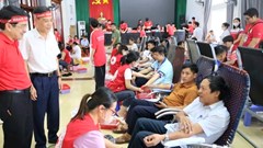 Khai mạc Hành trình đỏ “Kết nối dòng máu Việt” năm 2024
