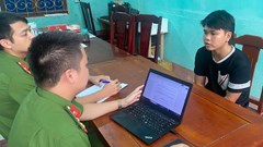 Nam thanh niên tống tiền người yêu cũ bằng clip “nóng“