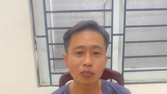 Ra tù buổi sáng, buổi trưa đã phạm tội