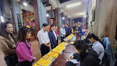 Đẩy mạnh tuyên truyền bản sắc văn hoá truyền thống trong lễ hội