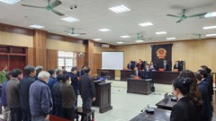 Tuyên phạt cựu Bí thư tỉnh Thanh Hoá Trịnh Văn Chiến 30 tháng tù, cho hưởng án treo