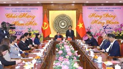 Thường trực Tỉnh ủy gặp mặt nhà khoa học, trí thức, văn nghệ sĩ, nhà báo nhân dịp Tết nguyên đán Ất Tỵ 2025