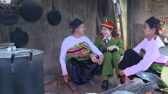 Nữ Phó trưởng Công an xã được dân tin yêu