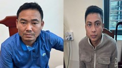 Dỡ mái ngói, trộm 14 chỉ vàng