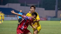 Thua đau vì thẻ đỏ, Đông Á Thanh Hóa lỡ cơ hội bám đuổi nhóm đầu