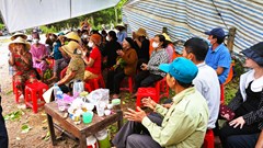 Bãi rác quá tải, dân phản ứng mạnh, doanh nghiệp hứa khắc phục