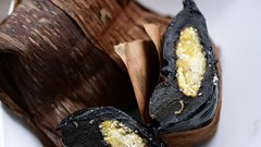 Bánh quê “hút khách”, làng nghề xứ Thanh thêm sức sống