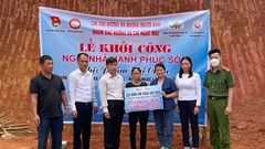 Từ ánh đèn đến “mái ấm” biết nói