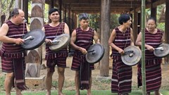 Bài 1 - Sắc màu Chơ Ro giữa bản hòa tấu đa dân tộc