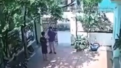 Vụ thầy giáo tát học sinh gây phẫn nộ: Lộ nguyên nhân, nam sinh rách màng nhĩ