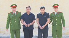 Bắt 2 đối tượng vận chuyển, tàng trữ gần 30kg pháo nổ dịp cận Tết