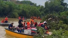 Tìm thấy 2 nạn nhân trong vụ lật thuyền ở Thái Nguyên