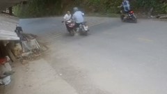 Khởi tố tài xế mô tô vượt xe, lấn làn khiến một người tử vong