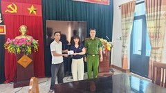 Tài khoản bất ngờ nhận số tiền lớn, người đàn ông Thái Nguyên trả lại tiền chuyển nhầm