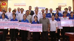 Kiên Giang thành lập Quỹ Khuyến học giúp đỡ sinh viên khó khăn 