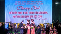 Khơi dậy tiềm năng văn hóa dân gian dân tộc Cống để phát triển du lịch