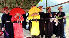 Bảo tồn nghi thức điệu múa, hát trong lễ hội Nàng Hai ở Quảng Hòa