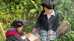 Khơi dậy giá trị nghề truyền thống của người Dao gắn với du lịch ở Hòa Bình