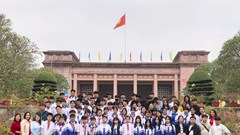 Lan tỏa bản sắc văn hóa các dân tộc Việt Nam đến các em học sinh Việt - Hàn