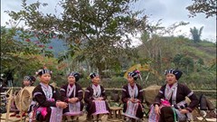 Về Bản Hon trải nghiệm văn hóa độc đáo dân tộc Lự