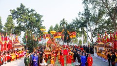 Đầu Xuân trẩy hội Đền Mẫu Thác Bà